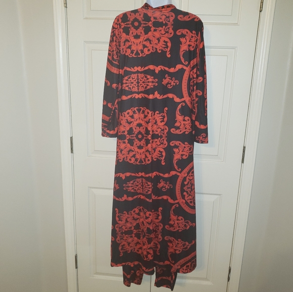 2-piece set. Cardigan Cover up w/ leggings - Picture 3 of 4